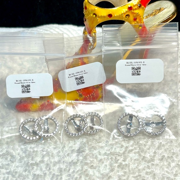 New Bloom earring enhancers still in original packaging - Picture 3 of 4